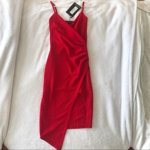NEVER WORN - Red Dress - Pretty Little Thing